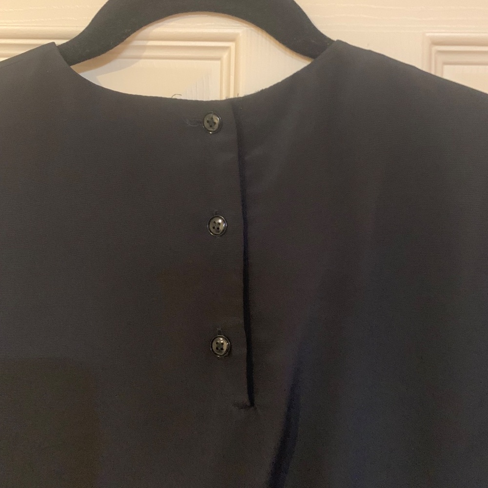 Kasper Black Blouse sz 8 - Picture 4 of 7